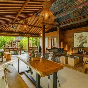 villa-dharuna-ubud.ubudhotelsnow.com/